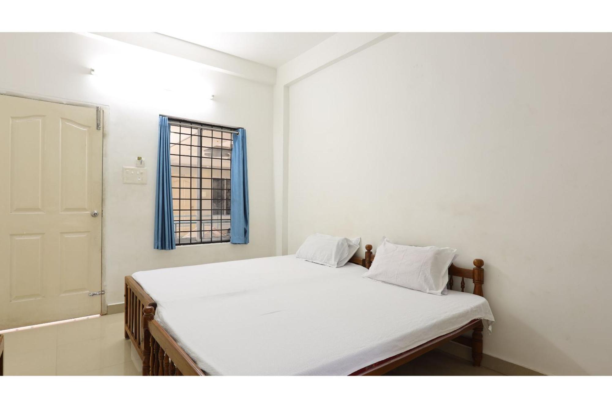 Hotel Collection O Ar Square Thrissur Exteriér fotografie